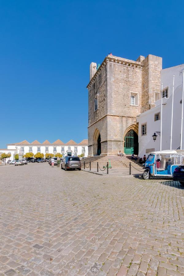 Trem - Located In Old City - FAO Exterior foto