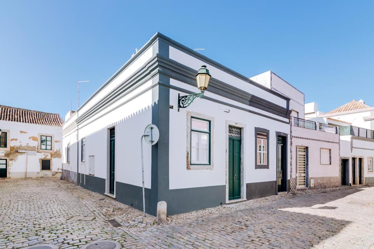 Trem - Located In Old City - FAO Exterior foto
